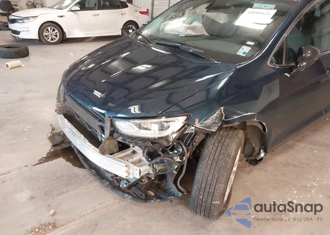 2025 Chrysler Pacifica Select z USA, uszkodzony, nr VIN 2C4RC1BG3SR551790